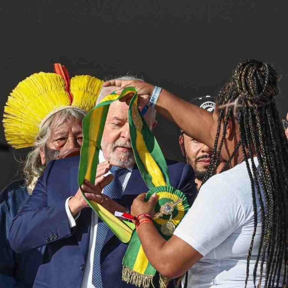 Il Brasile festeggia Lula e piange per Pelé
